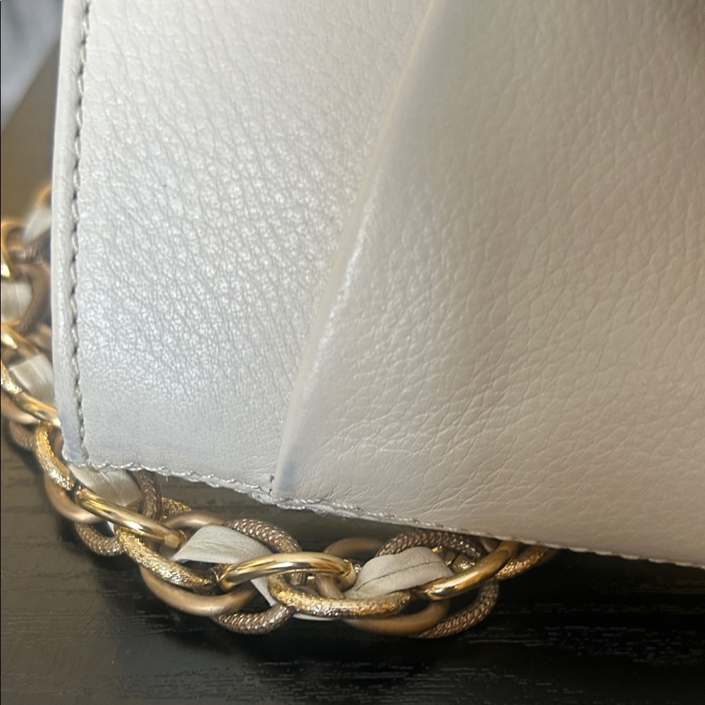 Elliott Lucca Cream Leather Clutch with Gold Chain - Picture 8 of 16